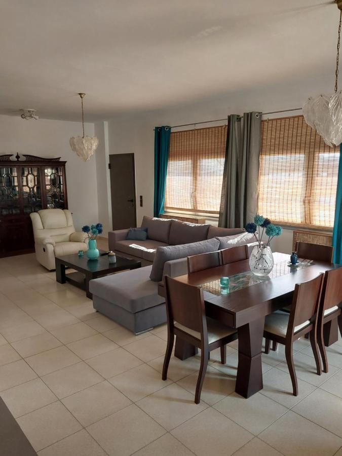 Passatempo Casa - 3 Bedroom Apartment Close To The Swimming Pool Gerani  Eksteriør bilde